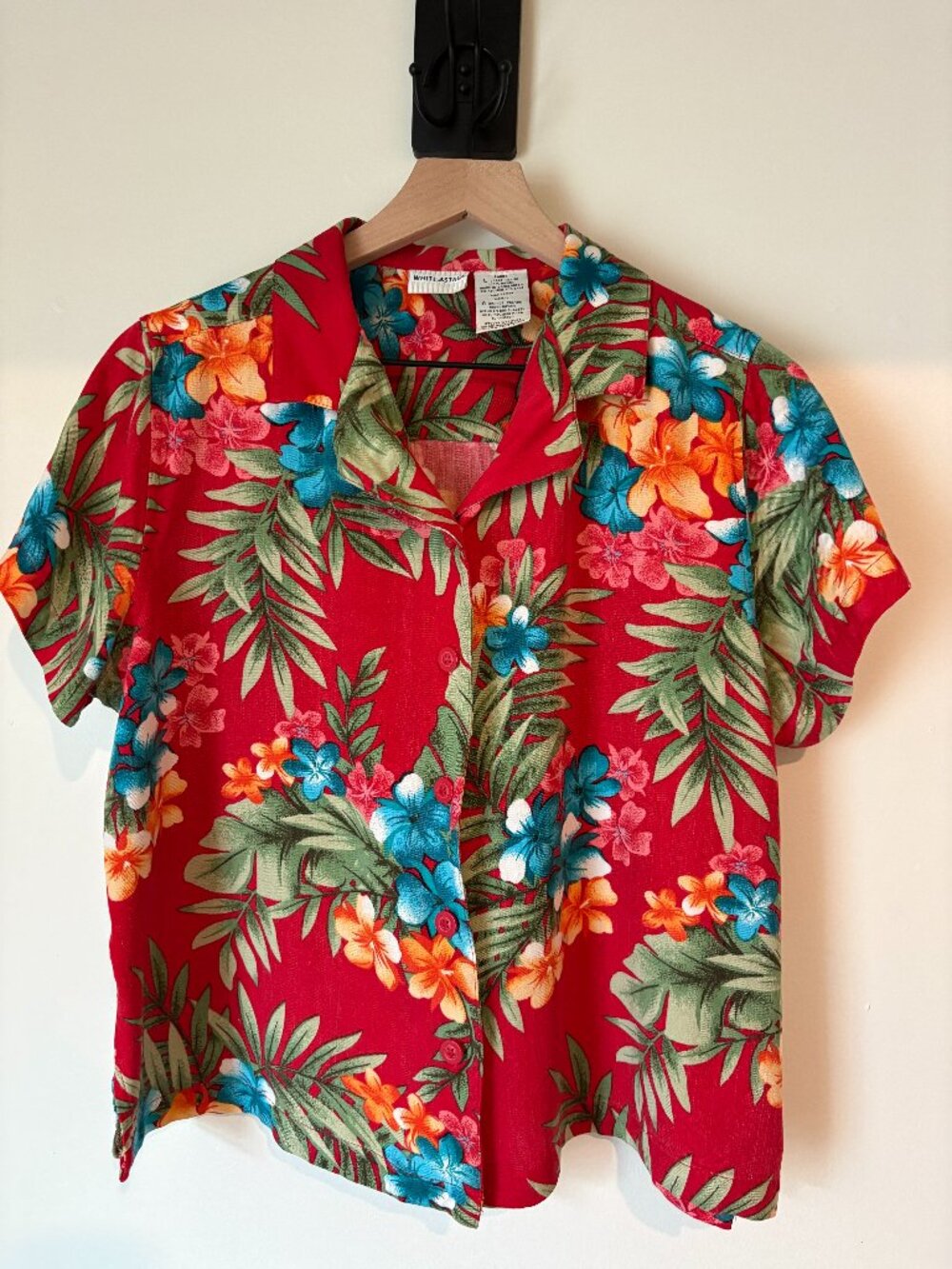 Vintage White Stag Hawaiian Shirt Women’s L Red Tropical Floral Rayon Button Up